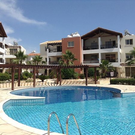 Adriana Holiday Resort Paphos 外观 照片