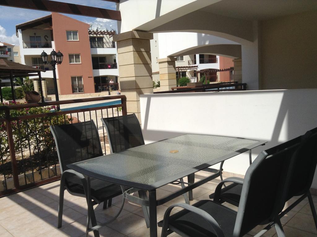 Adriana Holiday Resort Paphos 外观 照片