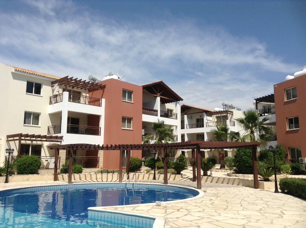 Adriana Holiday Resort Paphos 外观 照片