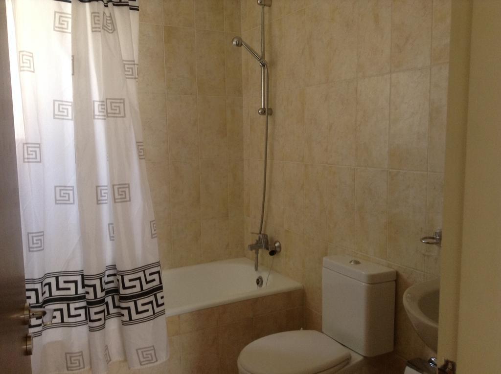 Adriana Holiday Resort Paphos 外观 照片
