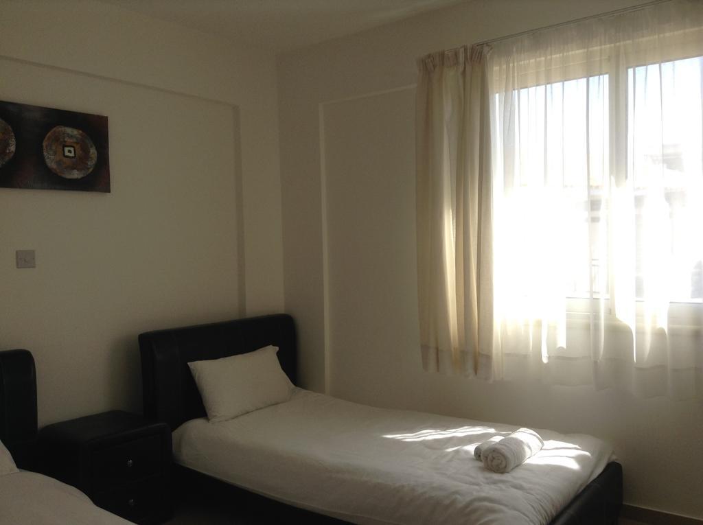 Adriana Holiday Resort Paphos 外观 照片