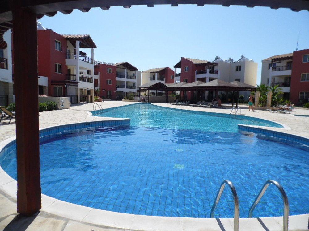 Adriana Holiday Resort Paphos 外观 照片