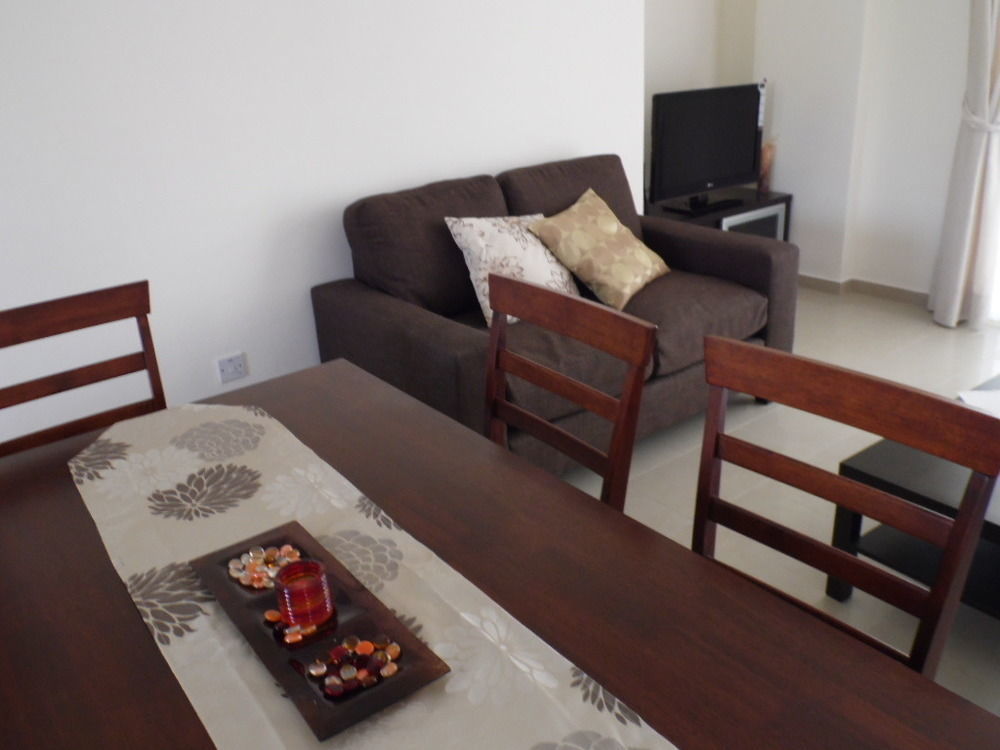 Adriana Holiday Resort Paphos 外观 照片